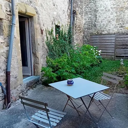 Maison De Village Nyaraló Bourdeaux